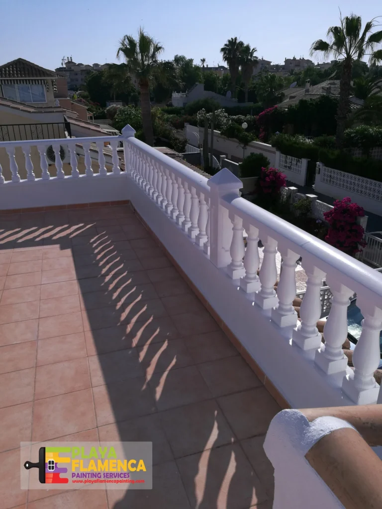 Completed exterior painting work on a villa near Playa Flamenca
